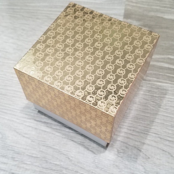 Michael kors rose gold tone Bangle bracelet - Picture 2 of 7